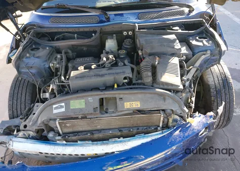 2004 Mini Cooper из США, поврежденный, VIN WMWRC33444TC49579